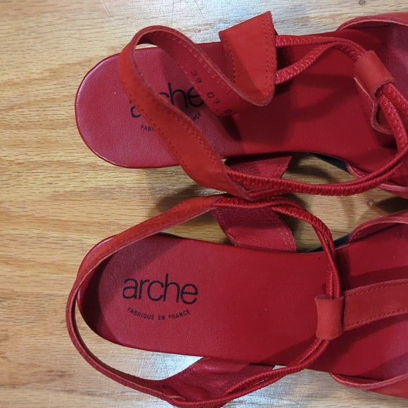 Arche leather sandals. Made in France - Picture 2 of 8